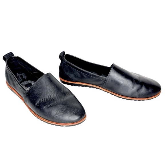 SOREL Ella Leather Slip On Round Toe Flats Black Size 7.5 - Picture 1 of 10
